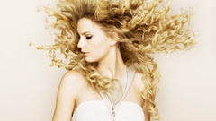 Woman taylor swift Celebrity