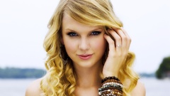 Woman taylor swift Celebrity