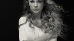 Woman taylor swift Celebrity