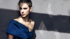 Woman taylor swift Celebrity