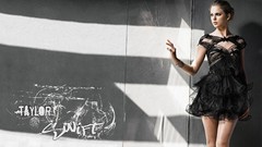 Woman taylor swift Celebrity