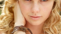 Woman taylor swift Celebrity