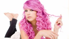 Woman taylor swift pink hair barefoot blue eyes singers curly 