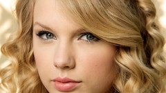 Woman taylor swift singers