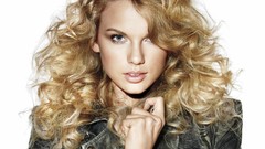 Woman taylor swift singers