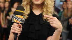 Woman taylor swift singers