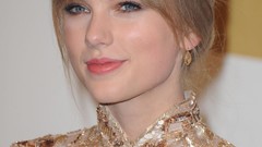 Woman taylor swift singers