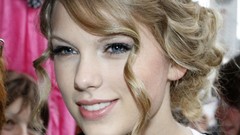 Woman taylor swift singers