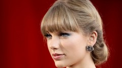 Woman taylor swift singers