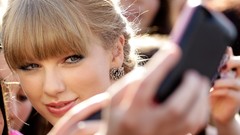 Woman taylor swift singers bangs