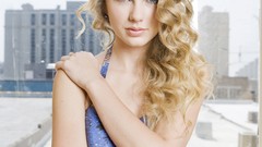 Woman taylor swift singers window panes