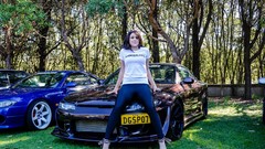 Woman tuning cars brunettes
