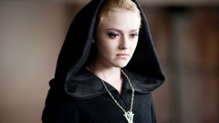Woman twilight Dakota Fanning