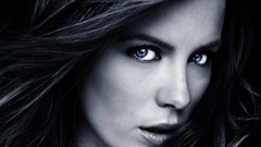 Woman Vampires Kate Beckinsale faces blue eyes underworld 