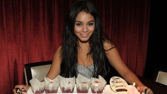 Woman vanessa hudgens