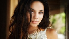 Woman vanessa hudgens