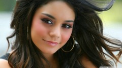 Woman vanessa hudgens brunettes