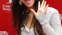 Woman victoria justice