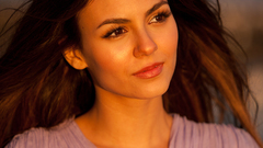 Woman victoria justice