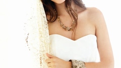 Woman victoria justice