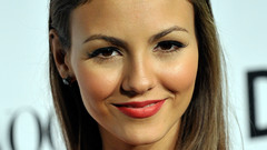 Woman victoria justice