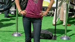 Woman victoria justice