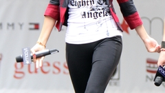 Woman victoria justice