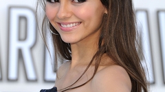 Woman victoria justice