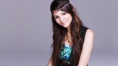 Woman victoria justice