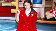 Woman victoria justice bra