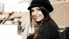 Woman victoria justice brunettes