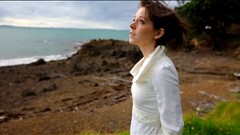 Woman violinist Lindsey Stirling