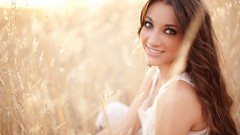 Woman waiting lonely brunettes models