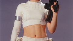 Woman weapons Natalie Portman