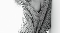 Woman white background monochrome rosie huntington-whiteley 