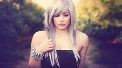 Woman white hair blondes