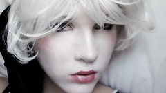 Woman white hair White Queen