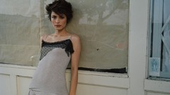 Woman widescreen Actress brunettes short hair shannyn sossamon