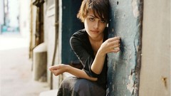 Woman widescreen Actress brunettes short hair shannyn sossamon
