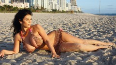 Woman widescreen models denise milani