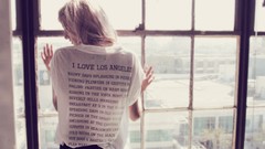 Woman window shirts blondes models