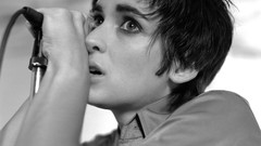 Woman Winona Ryder Actress short hair