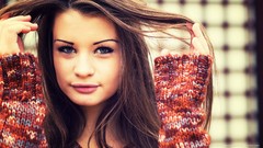 Woman wool faces blue eyes brunettes models sweaters