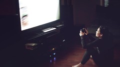 Woman xbox 360 xbox controller