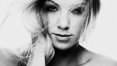 Woman young faces teen portraits amateurs I Must Be Dead