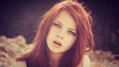 Woman young gray eyes redheads