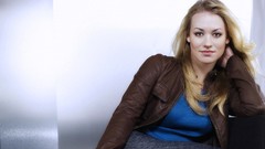 Woman yvonne strahovski