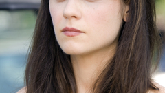 Woman zooey deschanel