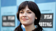 Woman zooey deschanel