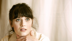 Woman zooey deschanel